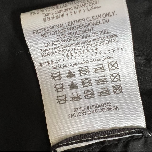 BCBGMAXAZRIA 'Keith' Quilted Lamb Leather Moto Jacket (Black/Taupe) Small $998 - Picture 7 of 9